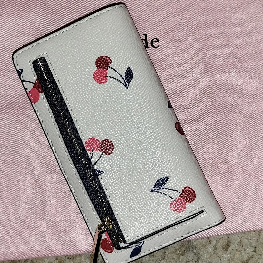 Wallet - Picture 3 of 3